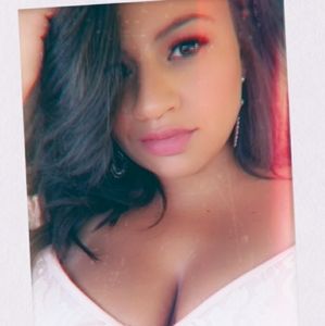 Meet your Posher, Aline